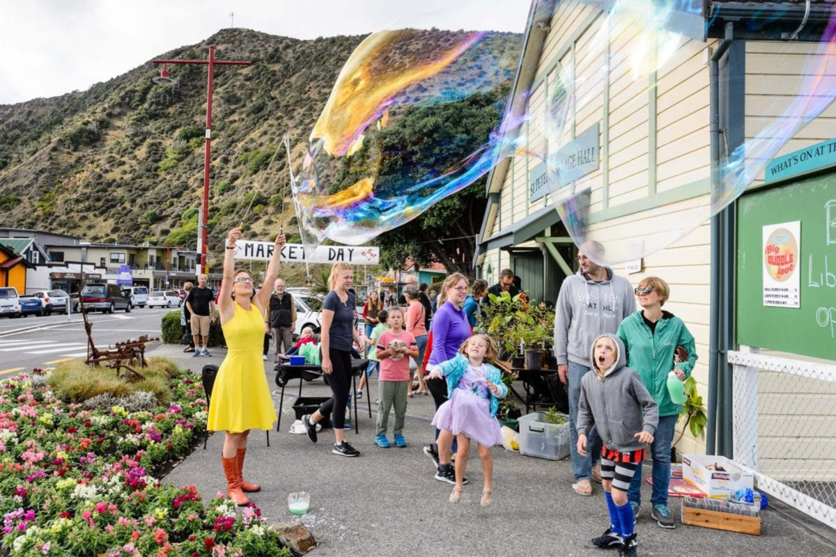 Paekākāriki Market